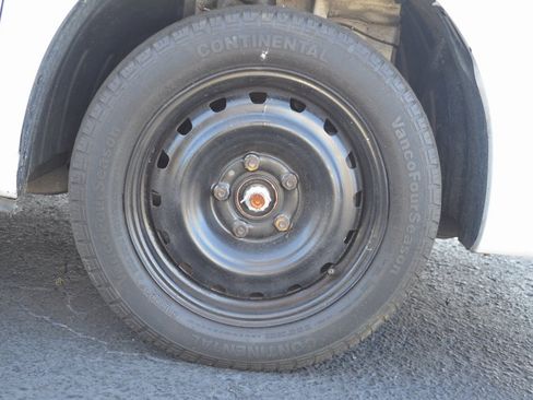 Used 2019 Nissan NV200 SV w/ Navigation Package image 16