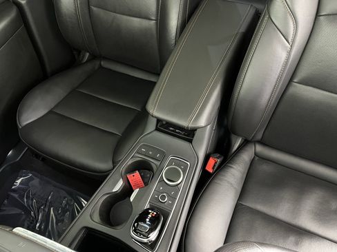 Used 2020 Cadillac XT4 Sport image 15