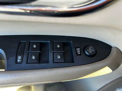 Used 2015 Cadillac ATS Performance w/ Cold Weather Package image 26