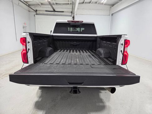 Used 2023 Chevrolet Silverado 2500 LTZ w/ LTZ Plus Package AWD/4WD image 7
