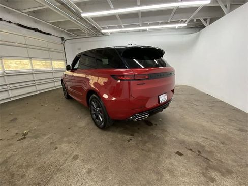 Used 2024 Land Rover Range Rover Sport Dynamic SE image 4