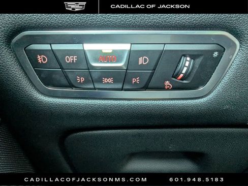 Used 2020 BMW X7 xDrive40i w/ Cold Weather Package image 29