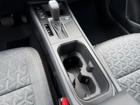New 2026 Nissan Kicks SV FWD image 17