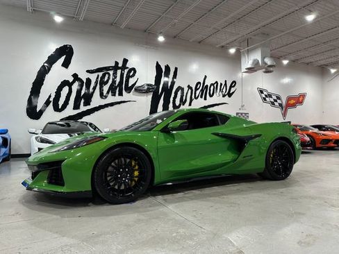 Used 2026 Chevrolet Corvette Z06 RWD image 17