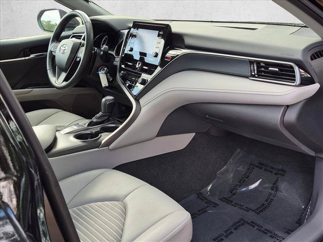 Used 2023 Toyota Camry SE FWD image 20
