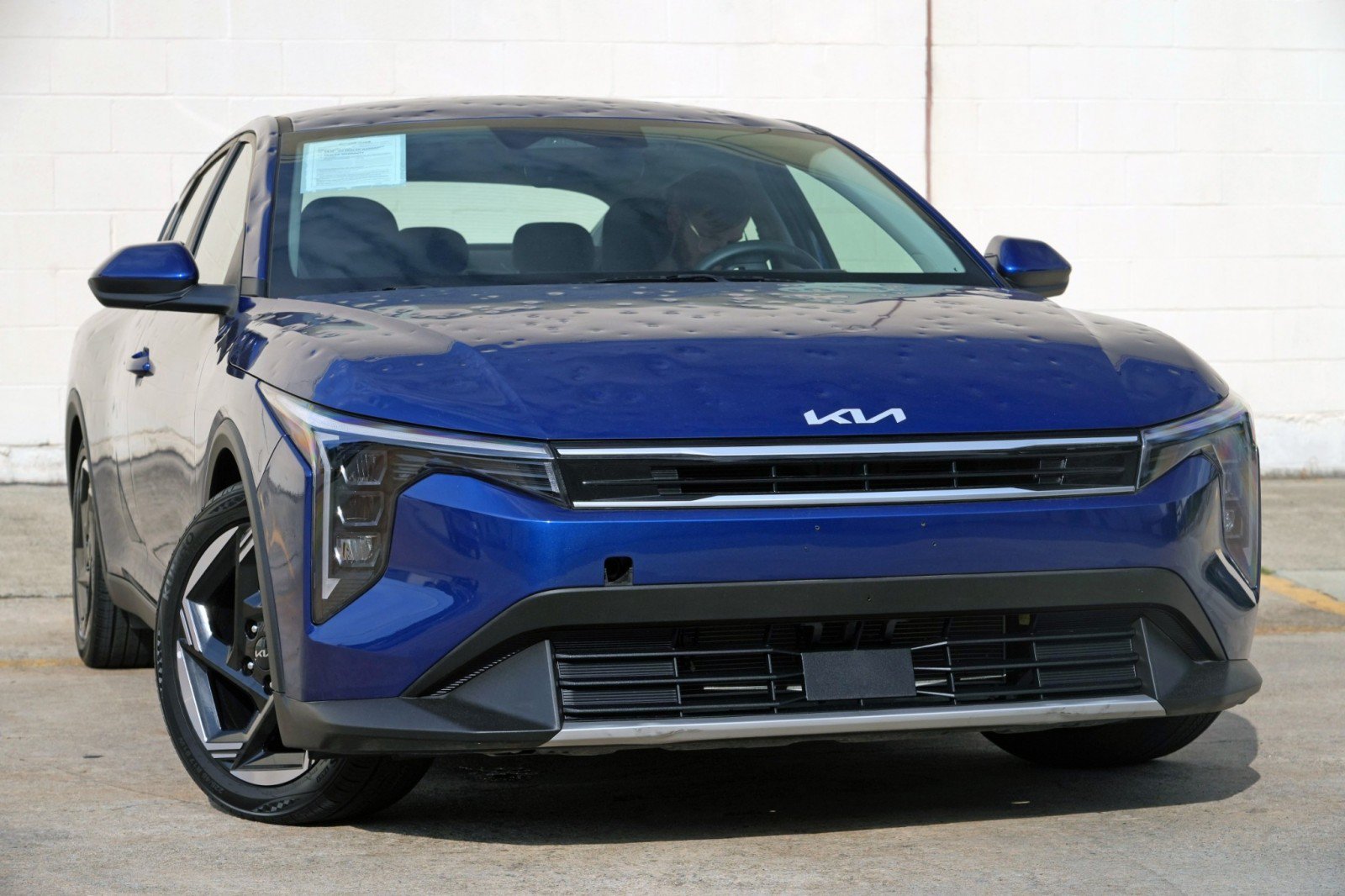 Used 2025 Kia K4 EX FWD image 2