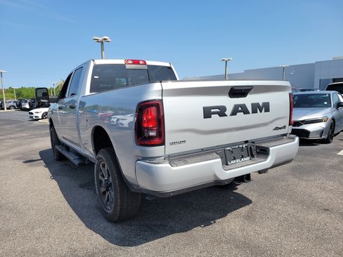 New 2026 RAM 2500 Tradesman AWD/4WD image 8