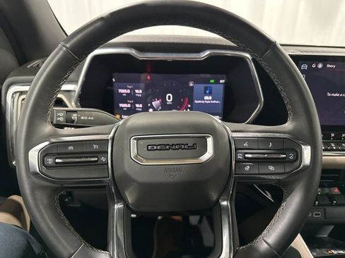 Certified 2023 GMC Canyon Denali image 19