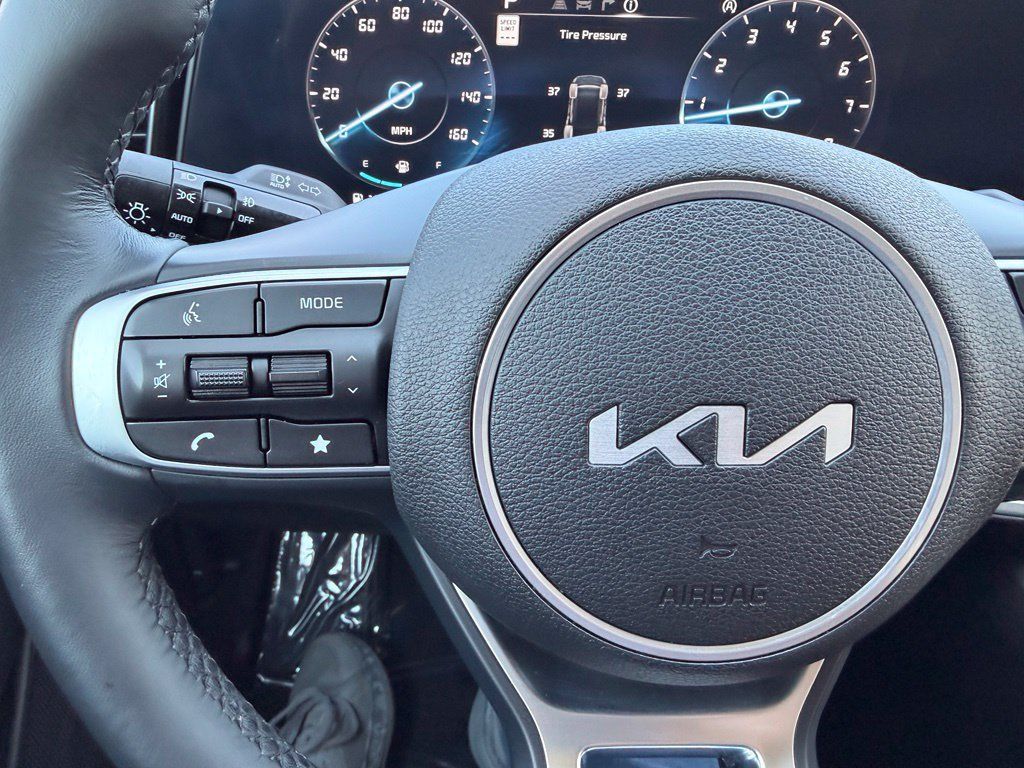 Used 2024 Kia Sportage SX FWD image 20