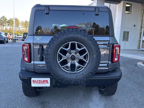 New 2025 Ford Bronco Badlands image 5