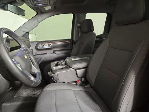 Used 2024 Chevrolet Silverado 1500 LT image 13