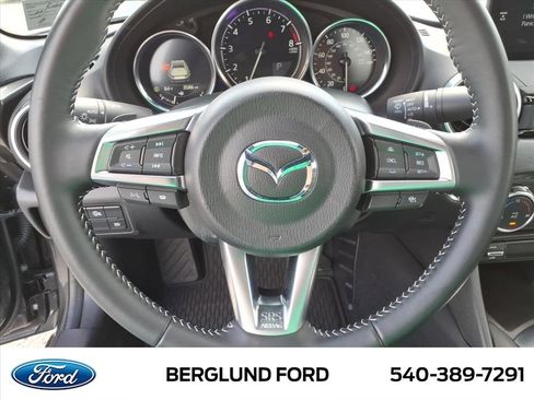 Used 2024 MAZDA MX-5 Miata RF Grand Touring image 18