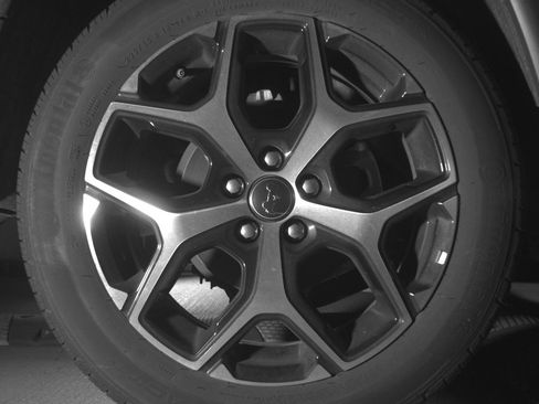 Used 2025 Jeep Compass Limited image 15