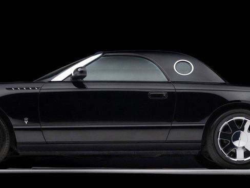 Used 2002 Ford Thunderbird image 29