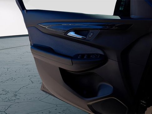 Certified 2026 Chevrolet TrailBlazer LT w/ Driver Confidence Package image 23