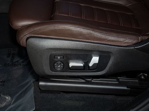 Used 2023 BMW X4 M40i w/ Premium Package image 28