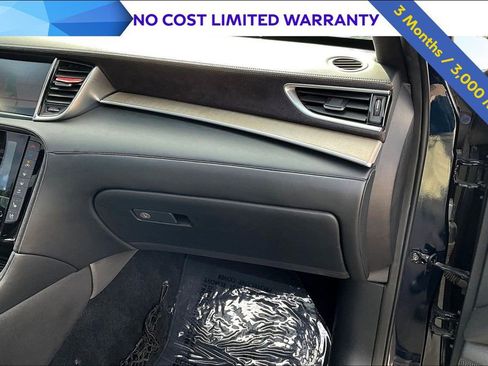 Used 2019 INFINITI QX50 Essential w/ Sensory Package image 17