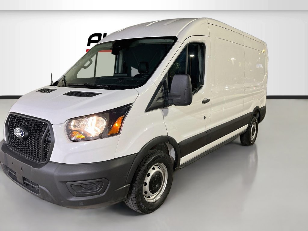 Used 2026 Ford Transit 250 148 Medium Roof RWD image 3