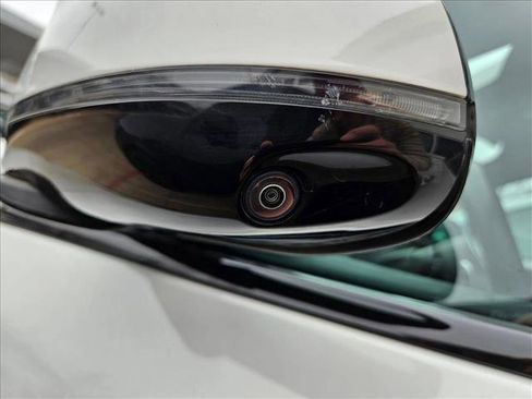 Certified 2023 BMW X5 xDrive40i w/ M Sport Package image 13