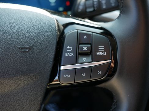 Certified 2024 Ford Escape Platinum AWD/4WD image 29