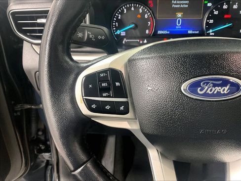 Used 2023 Ford Explorer XLT w/ Equipment Group 202A image 19