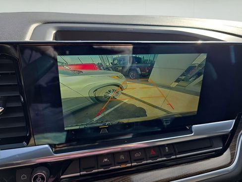 Used 2022 Chevrolet Silverado 1500 LT image 22