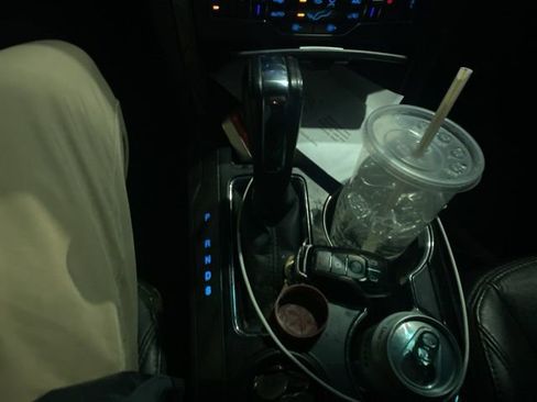 Used 2017 Ford Explorer XLT w/ Equipment Group 202A image 12