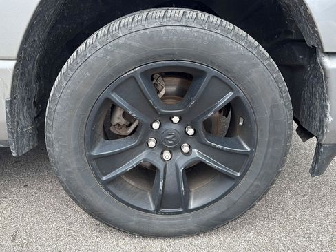 Used 2021 RAM 1500 Big Horn AWD/4WD image 14