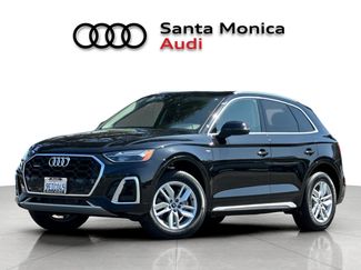 Used 2023 Audi Q5 2.0T Premium w/ Convenience Package AWD/4WD video 1