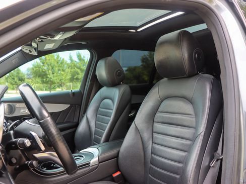 Used 2018 Mercedes-Benz GLC 43 AMG 4MATIC image 15