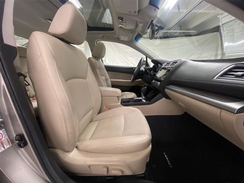 Used 2016 Subaru Legacy 2.5i Limited AWD/4WD image 30