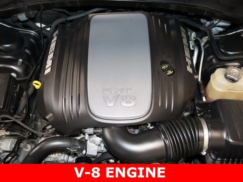 Used 2022 Dodge Charger R/T w/ Blacktop Package image 15