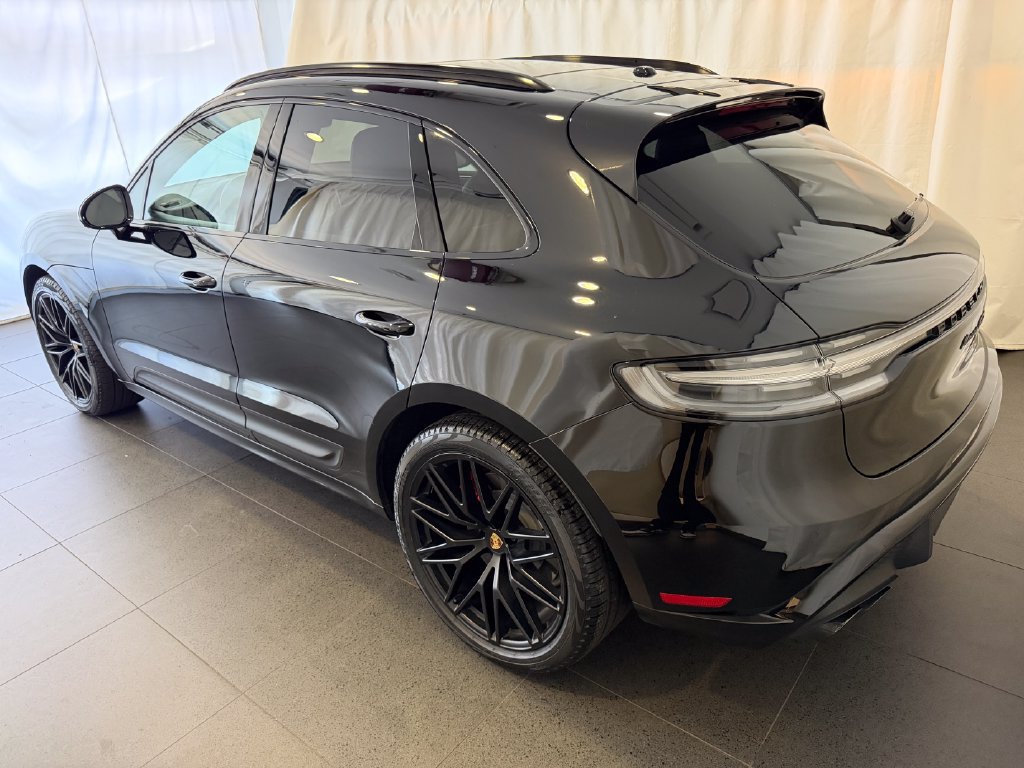 Certified 2023 Porsche Macan GTS AWD/4WD image 3