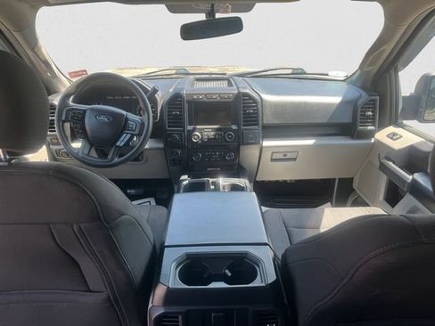 Used 2018 Ford F150 XL w/ Equipment Group 101A Mid AWD/4WD image 10