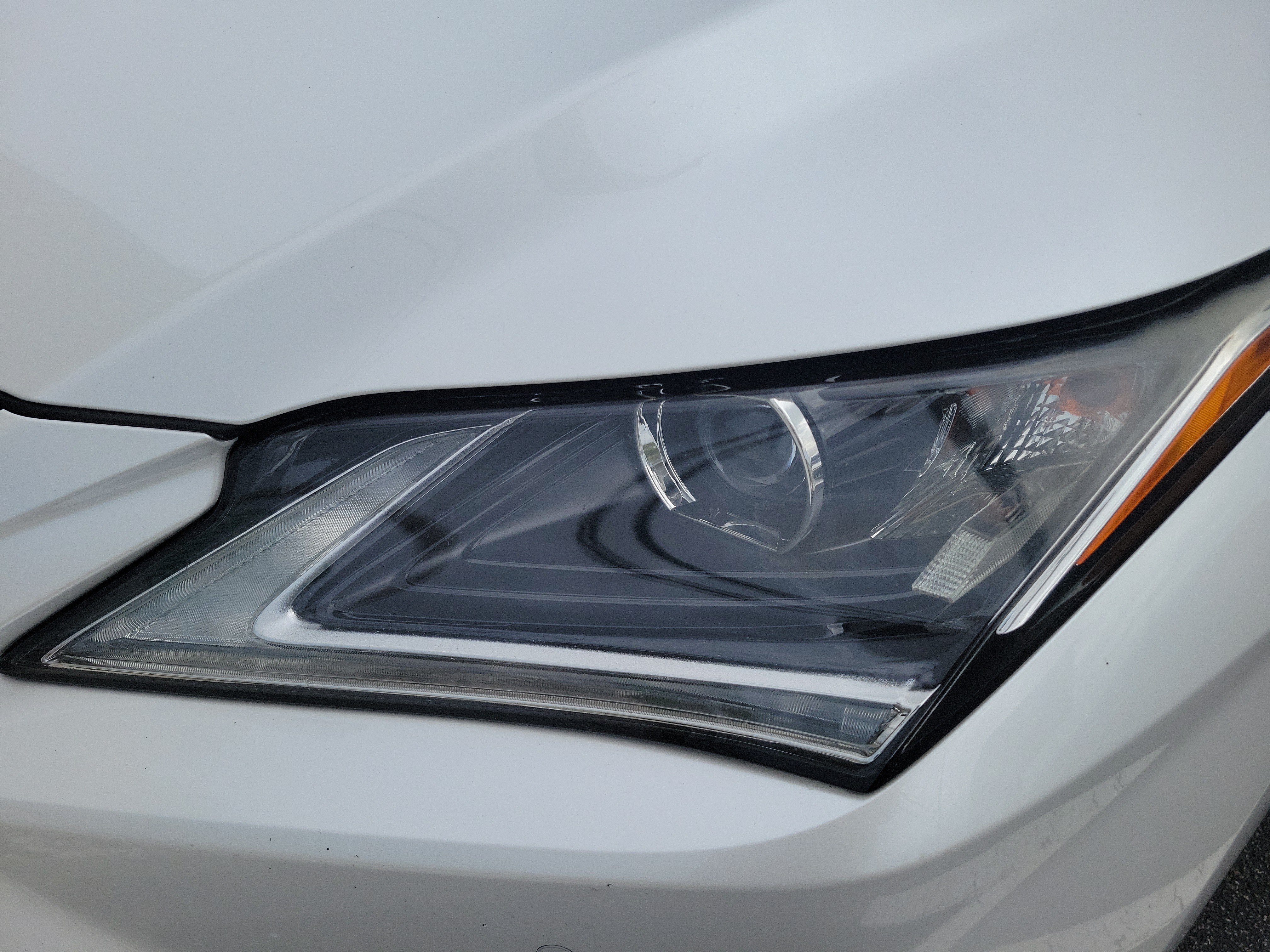 Used 2018 Lexus RX 350 AWD w/ Premium Package image 4