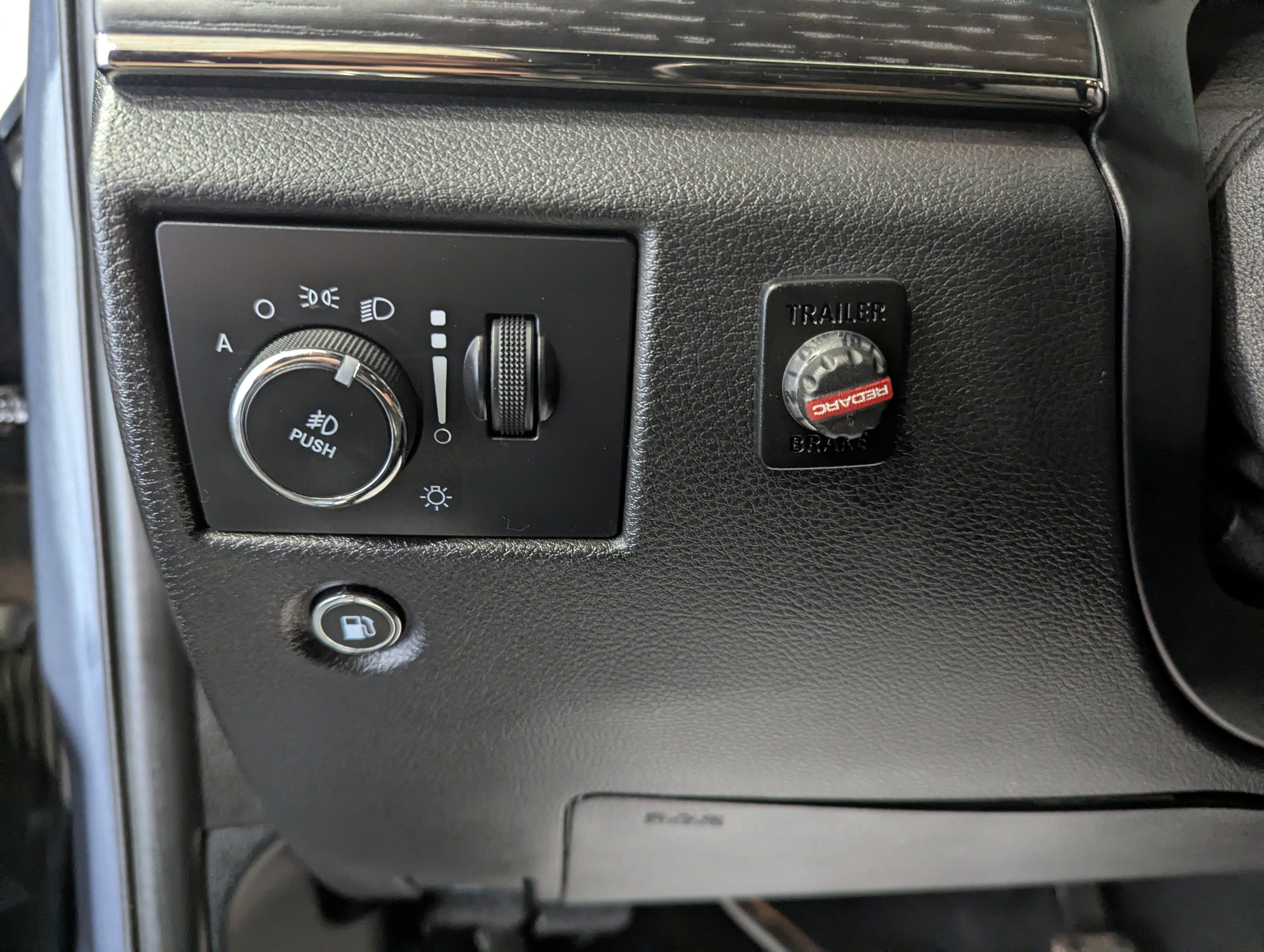 Used 2021 Jeep Grand Cherokee High Altitude AWD/4WD image 17