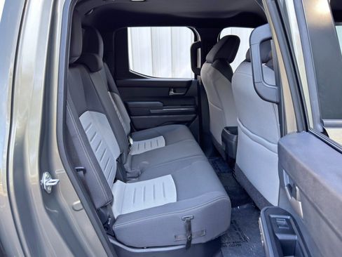 Used 2024 Toyota Tacoma TRD Sport RWD image 36