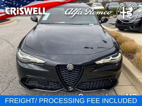 New 2025 Alfa Romeo Giulia AWD image 3