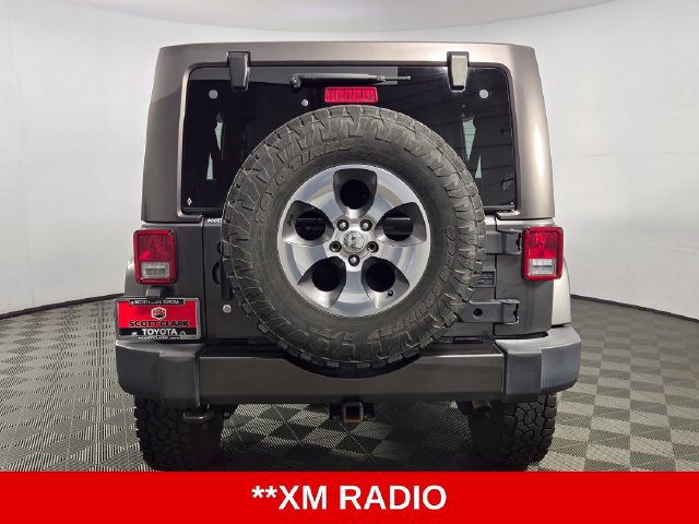 Used 2017 Jeep Wrangler Unlimited Sahara w/ Max Tow Package AWD/4WD image 7