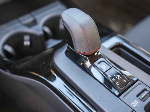 Certified 2024 Toyota Prius Prime FWD image 20
