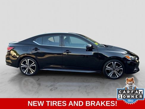 Used 2023 Nissan Sentra SR w/ Electronics Package FWD image 8