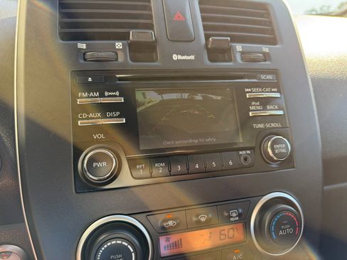 Used 2015 Nissan Leaf S w/ Charge Package image 36