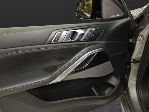 Used 2023 BMW X6 M AWD/4WD image 13