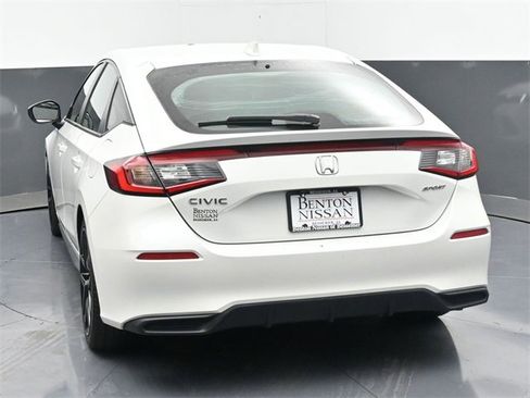 Used 2024 Honda Civic Sport image 39