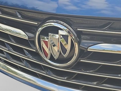 Used 2022 Buick Envision Preferred AWD/4WD image 11