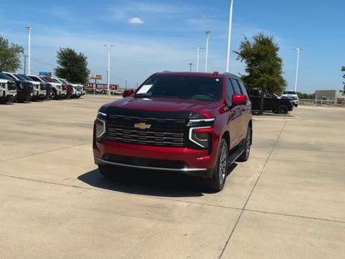 Certified 2025 Chevrolet Tahoe High Country AWD/4WD image 4
