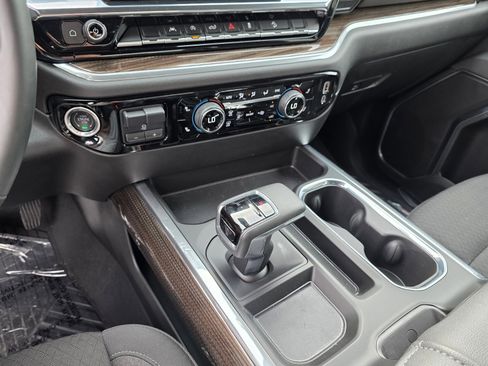 Used 2026 Chevrolet Silverado 1500 RST image 19