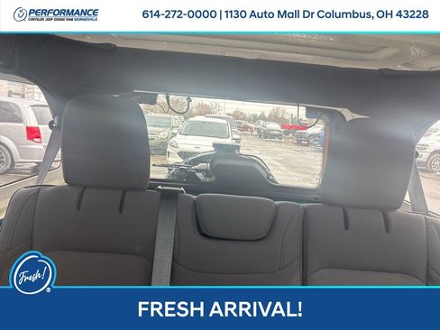 Used 2020 Jeep Wrangler Unlimited Sport image 25