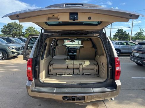 Used 2013 Chevrolet Tahoe LT AWD/4WD image 12