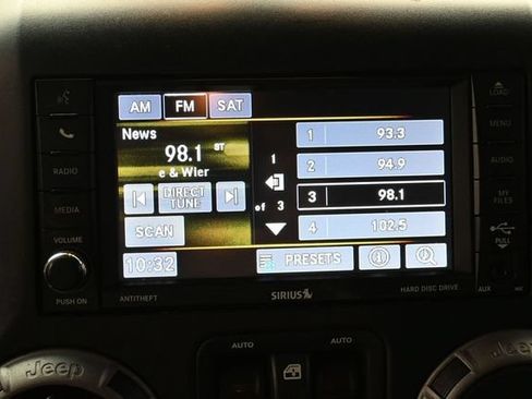 Used 2017 Jeep Wrangler Unlimited Sport w/ Quick Order Package 24S AWD/4WD image 16